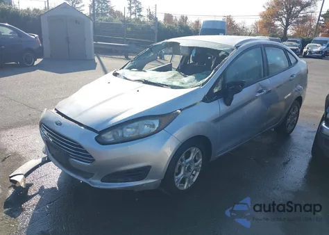 2015 Ford Fiesta Se z USA, uszkodzony, nr VIN 3FADP4BJ8FM191074